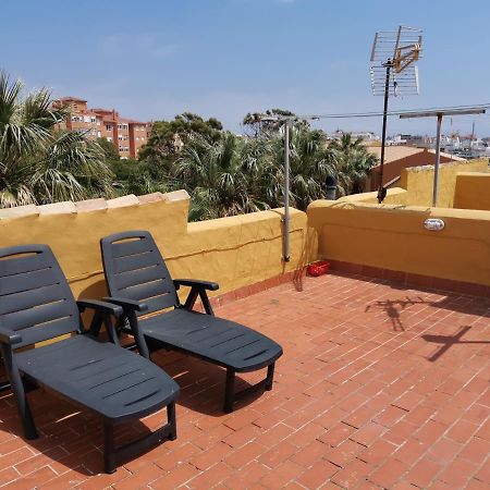 Casa Adosada Con Jardin Tarifa Luaran gambar