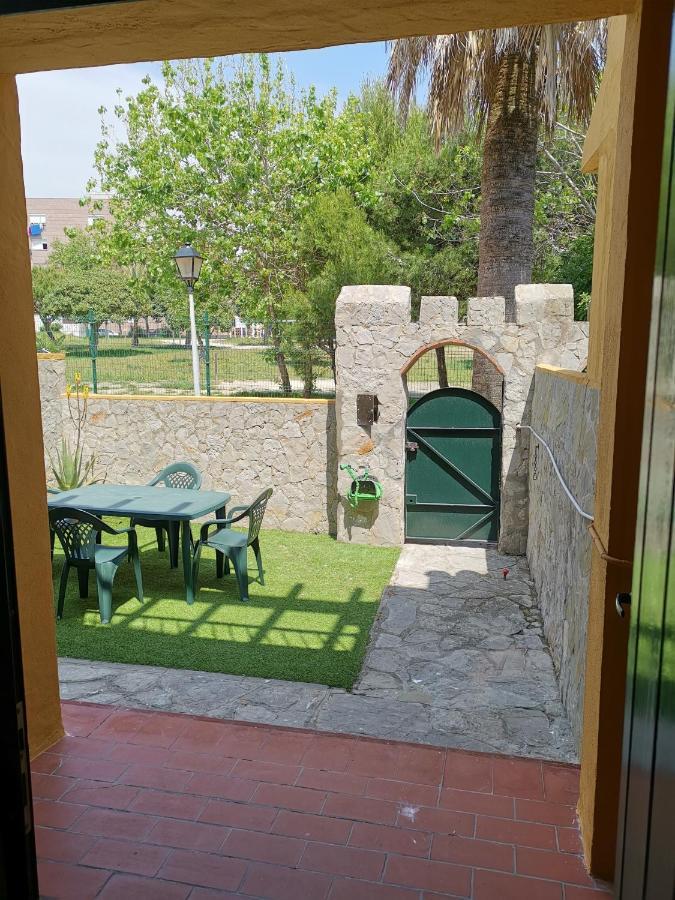 Casa Adosada Con Jardin Tarifa Luaran gambar